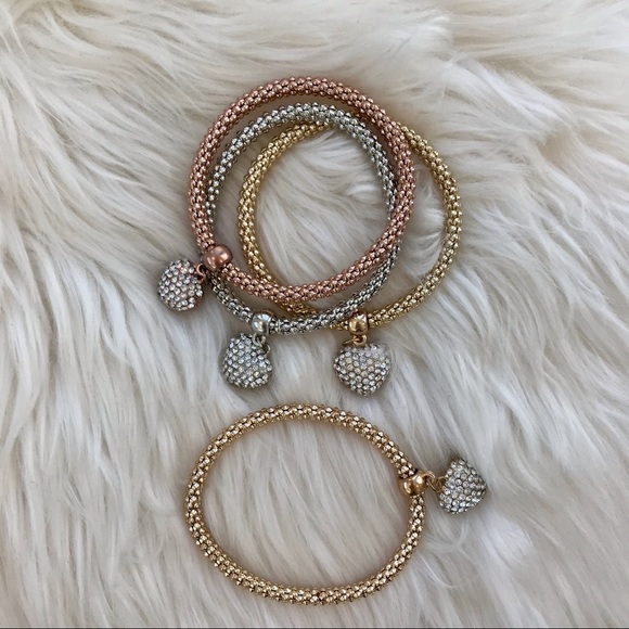 💝NWOT Mint & Lily Rhinestone Heart Bracelet - Picture 10 of 16